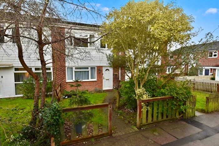 3 Bedroom Terraced House For Sale In Rowley Furrows, Linslade, LU7