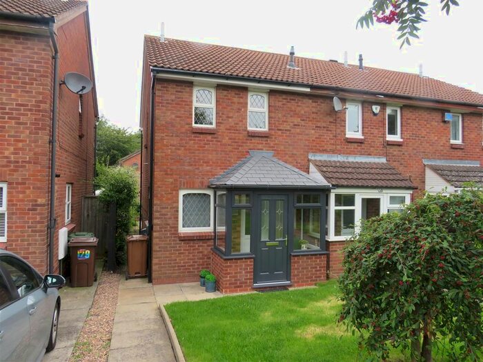 2 Bedroom End Of Terrace House To Rent In Parkfield Drive, Castle Bromwich, Birmingham, B36