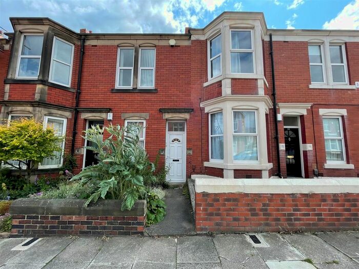 4 Bedroom Flat To Rent In Sackville Road, Newcastle Upon Tyne, NE6