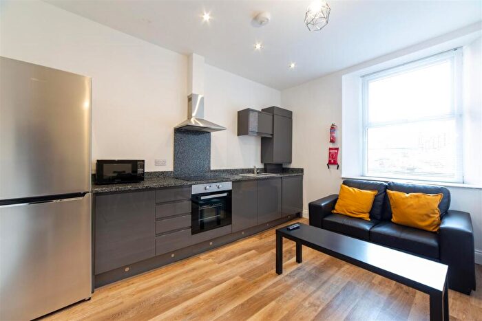 2 Bedroom Apartment To Rent In £pppw - Osborne Terrace, Newcastle Upon Tyne, NE2