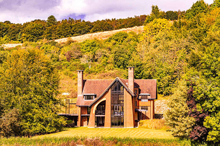 6 Bedroom Detached House To Rent In Checkendon Hill House, Stichens Green, RG8