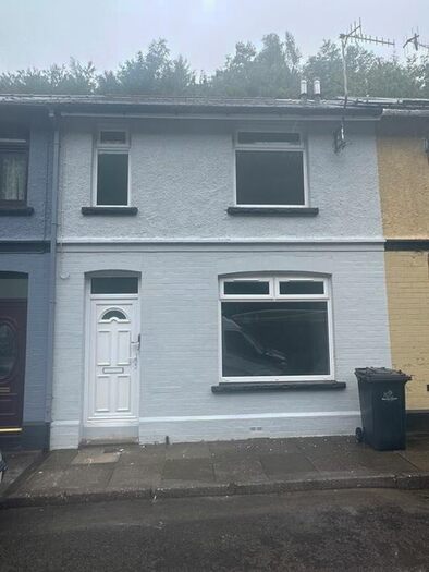 3 Bedroom Terraced House To Rent In Woodland Terrace, Aberbeeg, Abertillery, NP13