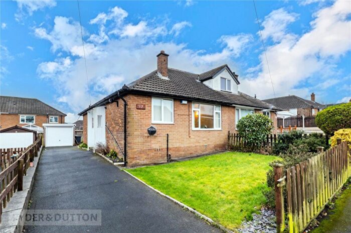 2 Bedroom Bungalow For Sale In Warwick Avenue, Golcar, Huddersfield, West Yorkshire, HD7