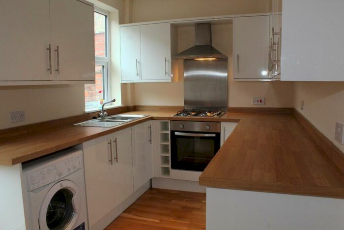 3 Bedroom Terraced House To Rent In Henderson Street, Preston, PR1