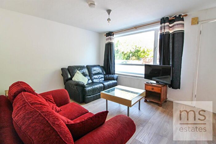 4 Bedroom Terraced House To Rent In £pppw Forsythia Gardens, Lenton, Nottingham, NG7