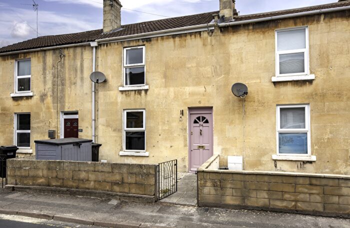 2 Bedroom Terraced House For Sale In Locksbrook Road, Newbridge, Bath, Bath And North East Somerset, BA1