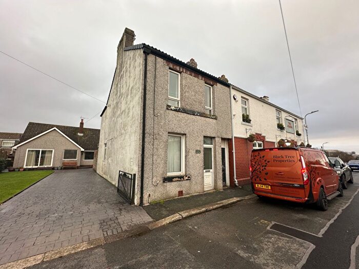 3 Bedroom Semi-Detached House To Rent In North Scale, Walney, Barrow-In-Furness, LA14