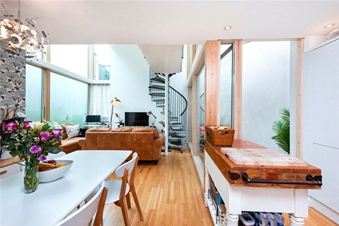 2 Bedroom Detached House To Rent In Century Mews, Highbury, London, N5