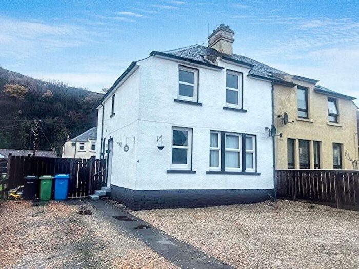 3 Bedroom Semi Detached House For Sale In Johnstone Street, Menstrie, FK11