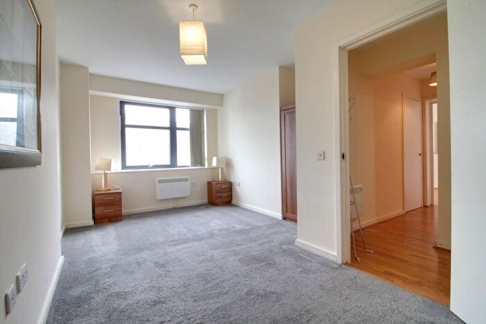 2 Bedroom Flat To Rent In Brindley House, Newhall Street, Birmingham City Centre, B3