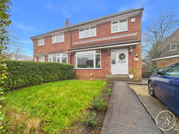 3 Bedroom Semi-Detached House To Rent In Latchmere Road, Leeds, LS16