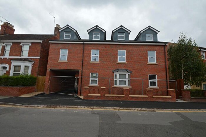 2 Bedroom Apartment To Rent In Hunt Street, Old Town, Swindon, SN1