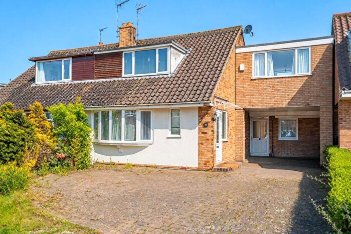4 Bedroom Terraced House For Sale In Bramley Garth, York, YO31