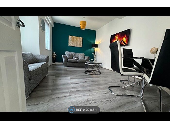 1 Bedroom Flat To Rent In Belmont Avenue, Blackpool, FY1