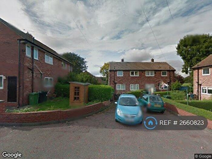 2 Bedroom Semi-Detached House To Rent In Tyne View Gardens, Gateshead, NE10