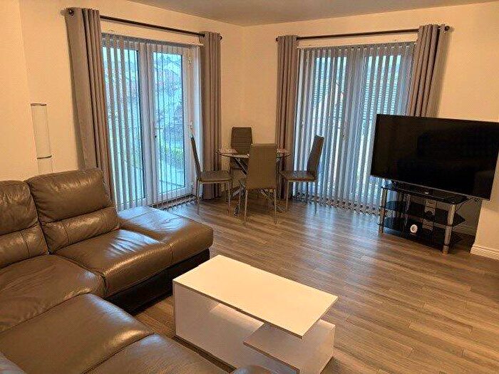 2 Bedroom Flat To Rent In Milligan Drive, Edinburgh, Midlothian, EH16