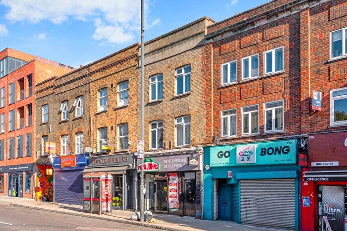 3 Bedroom Flat To Rent In Holloway Road, Archway, N19