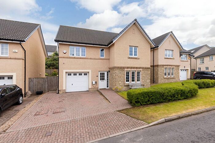 4 Bedroom Villa For Sale In Greenstone Loan, Ratho, EH28