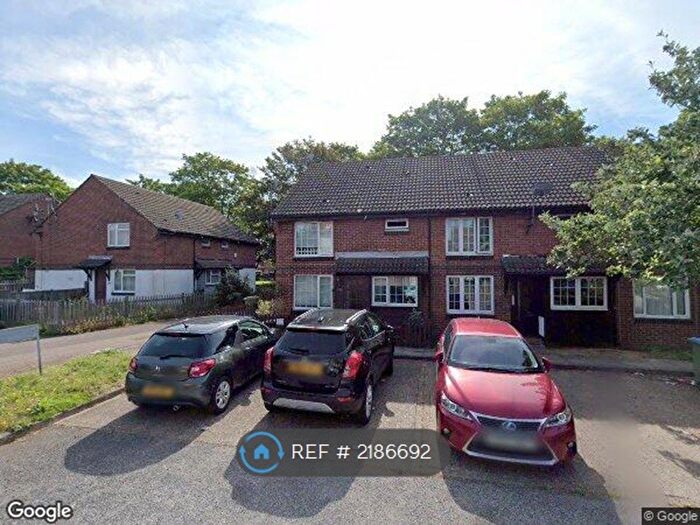 1 Bedroom Terraced House To Rent In Rollesby Way, London, SE28