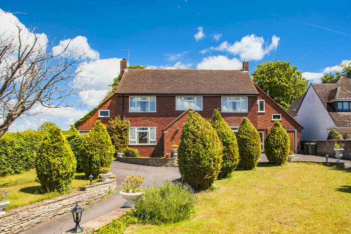 5 Bedroom Detached House To Rent In Wallingford Road, Goring On Thames, RG8