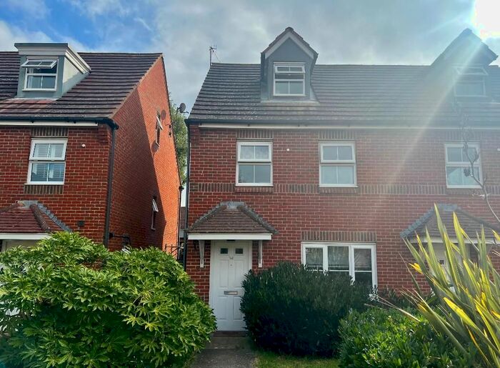 3 Bedroom Semi-Detached House To Rent In Old School Place, Hove, East Sussex, BN3