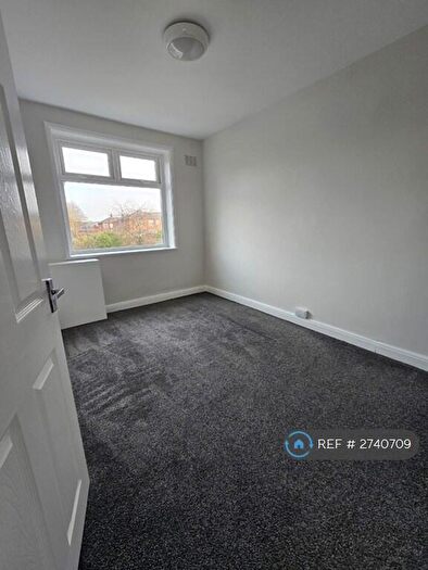 2 Bedroom Terraced House To Rent In Bucklands Avenue, Ashton-On-Ribble, Preston, PR2