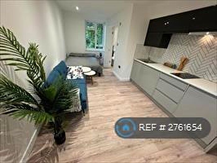 Studio To Rent In Brighton, East Sussex, BN1