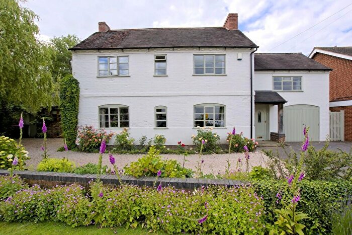 4 Bedroom Detached House For Sale In Main Road, Newton Regis, B79