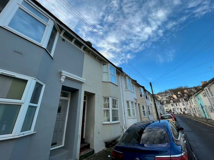 4 Bedroom Terraced House To Rent In St Mary Magdalene Street, Brighton, BN2