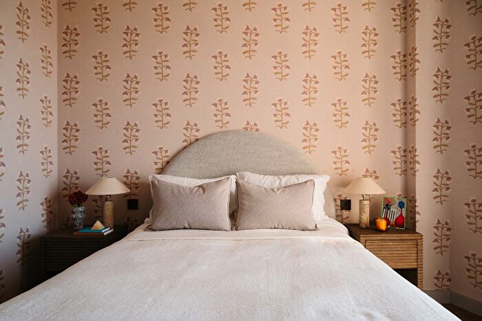 1 Bedroom Studio To Rent In The Eades, Selborne Road, London, E17