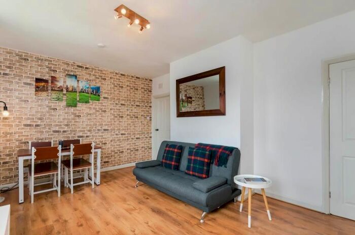 1 Bedroom Flat To Rent In Tuke Avenue, York YO10