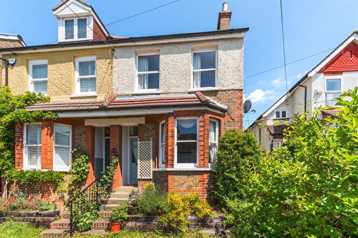 2 Bedroom Semi-detached House For Sale In Kingsley Road, Green Street Green, BR6