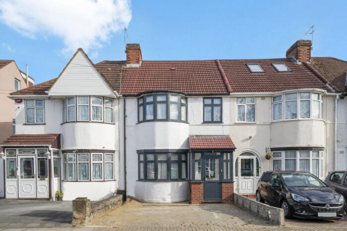 3 Bedroom Terraced House To Rent In Glebe Avenue, Queensbury, Harrow, HA3