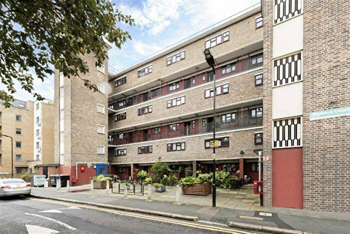 3 Bedroom Flat To Rent In New North Road, Hoxton, N1