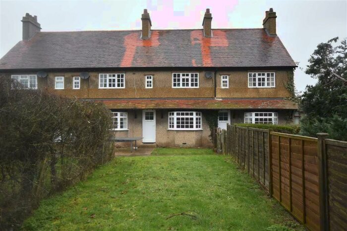 3 Bedroom Terraced House To Rent In Lee Farm Cottages, Pinkneys Green, Maidenhead, SL6