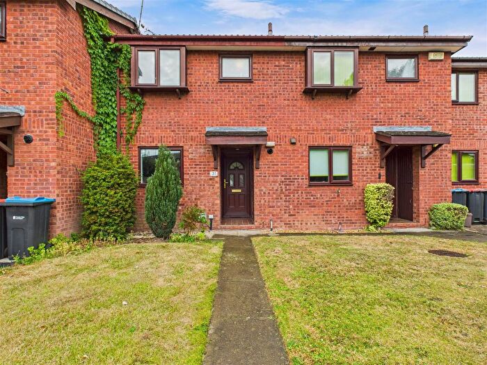 2 Bedroom Terraced House For Sale In Parkgate Court, Chester, CH1