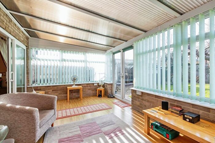 2 Bedroom Detached Bungalow For Sale In Station Road, Swinderby, Lincoln, LN6