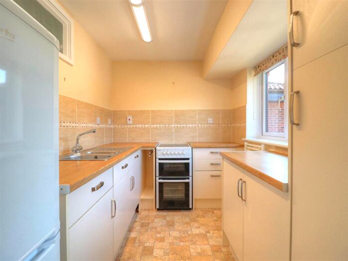 1 Bedroom Retirement Property To Rent In Knights Lane, Tiddington, Stratford-Upon-Avon, CV37