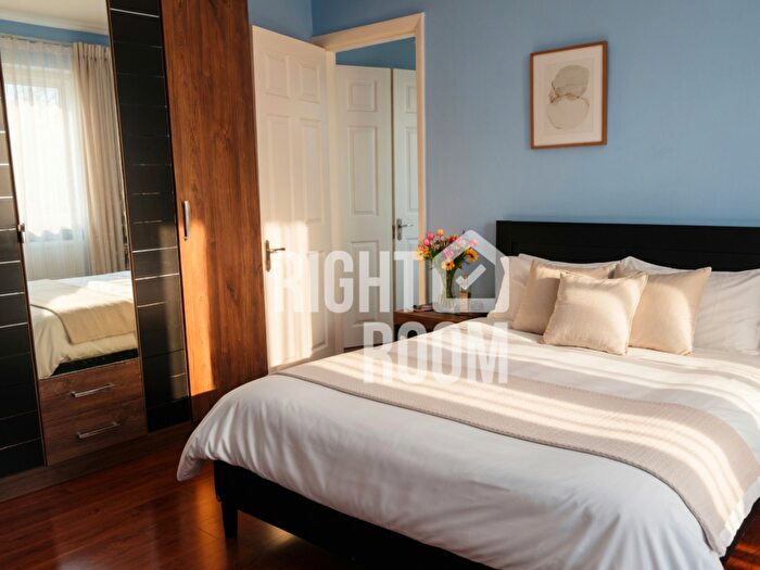 2 Bedroom Maisonette To Rent In Two Bedroom Maisonette, Elmcroft Close, TW14