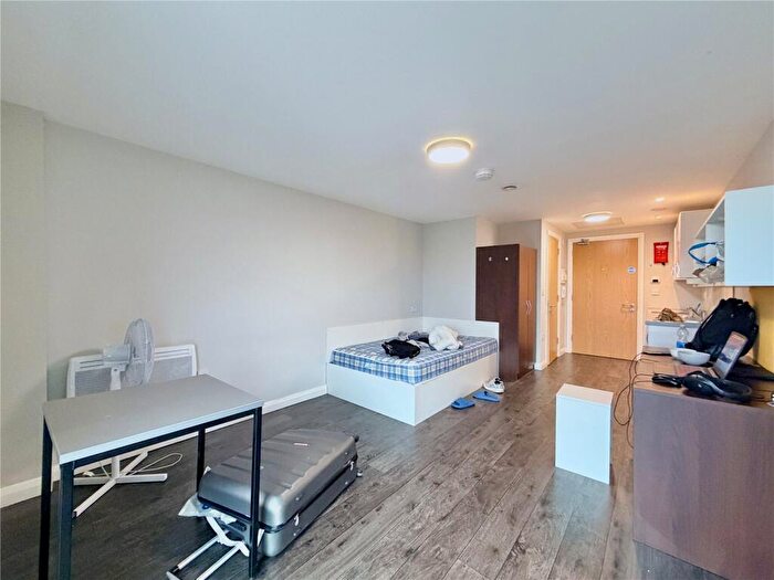 1 Bedroom Apartment For Sale In One Islington Plaza, Devon Street, L3