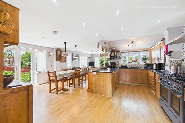 3 Bedroom End Of Terrace House For Sale In Potton Road, Hilton, Huntingdon, Cambridgeshire, PE28