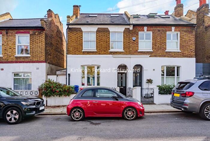 4 Bedroom House For Sale In Goodrich Road, London, SE22
