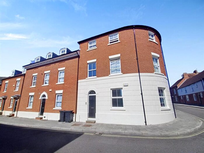 2 Bedroom Apartment For Sale In Orient Place, Canterbury, CT2