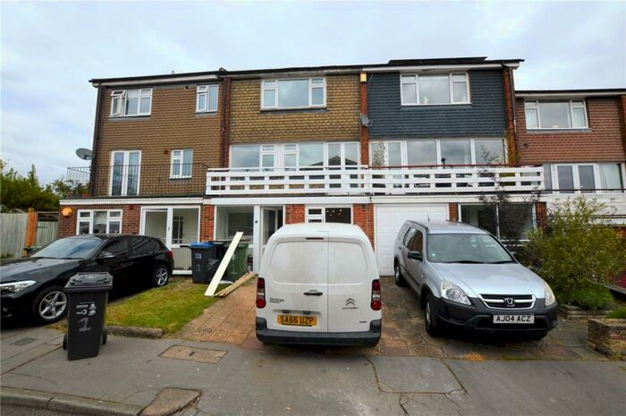 4 Bedroom House To Rent In Pittville Gardens, London, SE25