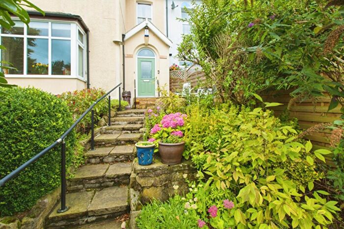 5 Bedroom Semi-Detached House For Sale In Higher Bank Road, Fulwood, Preston, Lancashire, PR2