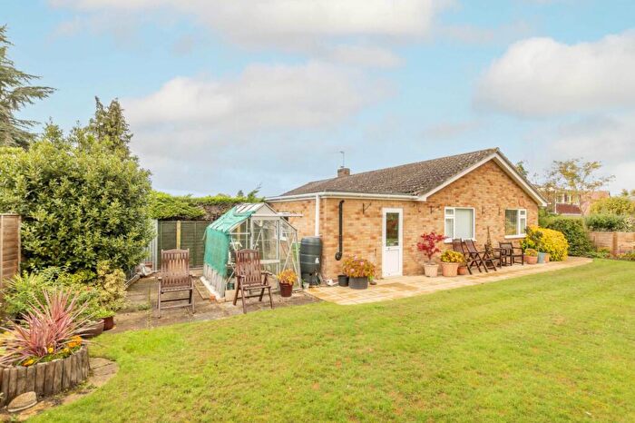 3 Bedroom Detached Bungalow For Sale In Valley Road, Tasburgh, NR15