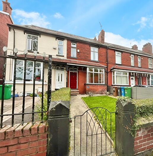 4 Bedroom Terraced House To Rent In Birch Lane, Manchester, Greater Manchester, M13