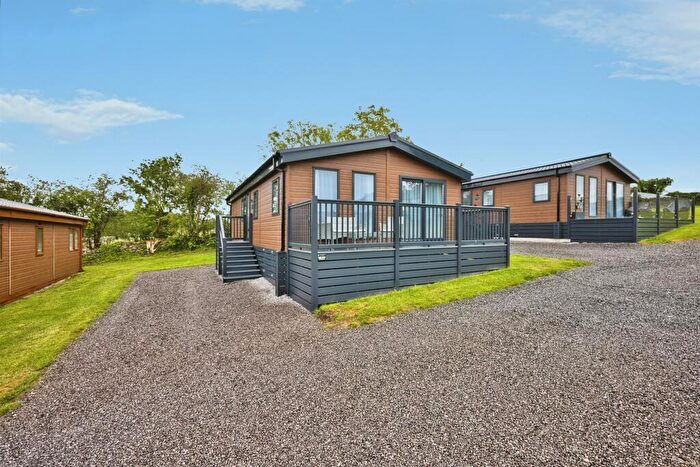2 Bedroom Park Home For Sale In Easton Hill, Easton, Wells, BA5
