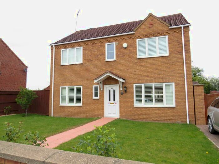 4 Bedroom Detached House For Sale In Charlemont Drive, Manea, March, PE15