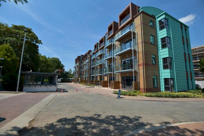 1 Bedroom Flat To Rent In Jessop Court, Uxbridge, UB8